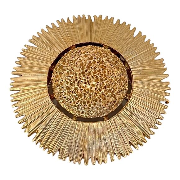 Vintage Jewelry - Vintage Textured Scarf Clip Gold Tone Retro High End Costume Jewelry 3I